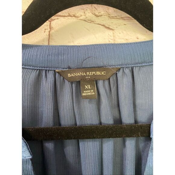 Banana Republic blouse size XL - Picture 4 of 9